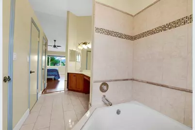 3130 N 38th Ave, Hollywood, FL 33021 - Photo 21