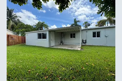 2417 NE 15th Ave, Pompano Beach, FL 33064 - Photo 23