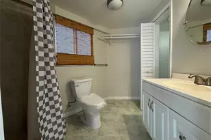 2417 NE 15th Ave, Pompano Beach, FL 33064 - Photo 13