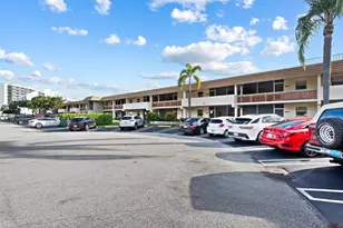 1340 NE 28th Ave, Pompano Beach, FL 33062 - Photo 25