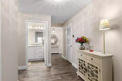 5580 NW Pine Trail Cir, Port Saint Lucie, FL 34983 - Photo 17