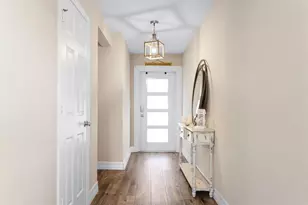 5580 NW Pine Trail Cir, Port Saint Lucie, FL 34983 - Photo 3