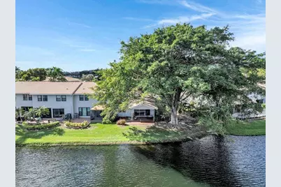 3143  Deer Creek Lake Shore Dr, Unit #3143, Deerfield Beach, FL 33442 - Photo 35