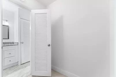 804 SE 7th St, Unit #404, Deerfield Beach, FL 33441 - Photo 17