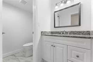 804 SE 7th St, Deerfield Beach, FL 33441 - Photo 15