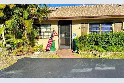 8106 NW 100th Dr, Tamarac, FL 33321 - Photo 1