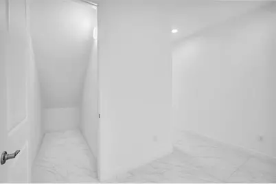 6947  Pines Circle, Unit #21, Coconut Creek, FL 33073 - Photo 11