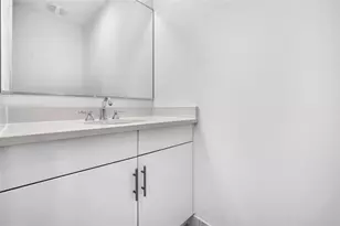 6947 Pines Cir, Coconut Creek, FL 33073 - Photo 13