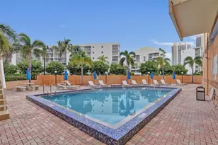 200 178th Dr, Sunny Isles Beach, FL 33160 - Photo 31