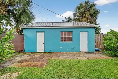 1330  S N St, Lake Worth Beach, FL 33460 - Photo 25