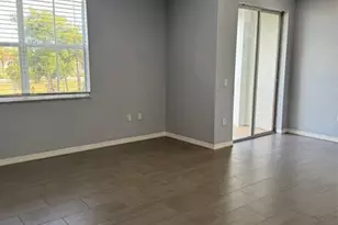 2137 Shoma Dr Unit #156 Bldg 17, Wellington, FL 33414 - Photo 5