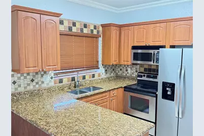 5060 SW 136th Ave, Miramar, FL 33027 - Photo 7