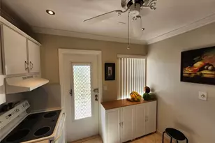 4191 NW 41st St, Lauderdale Lakes, FL 33319 - Photo 11