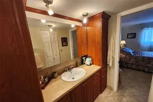 4191 NW 41st St, Lauderdale Lakes, FL 33319 - Photo 21