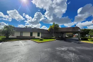 4191 NW 41st St, Lauderdale Lakes, FL 33319 - Photo 21