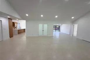 7571 Estrella Cir, Boca Raton, FL 33433 - Photo 5