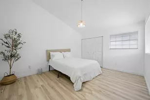 2157 NW Champions Way Unit, North Lauderdale, FL 33068 - Photo 17