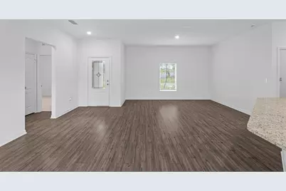 1620 SW Escobar Ln, Port Saint Lucie, FL 34953 - Photo 5