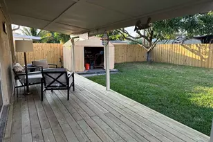 6327 SW 2nd St, Margate, FL 33068 - Photo 31