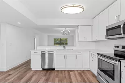 7301  Amberly Ln, Unit #403, Delray Beach, FL 33446 - Photo 13