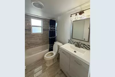 550 SE 2nd Avenue #G22, Deerfield Beach, FL 33441 - Photo 9