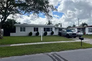 5720 SW 37 Ct, Davie, FL 33314 - Photo 1