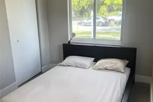 5720 SW 37 Ct, Davie, FL 33314 - Photo 13