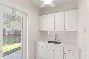 2616 Middle River Dr, Fort Lauderdale, FL 33306 - Photo 25