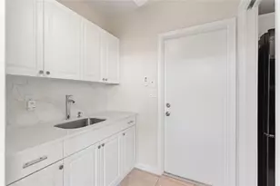 2616 Middle River Dr, Fort Lauderdale, FL 33306 - Photo 27