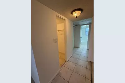 5515  Lakewood Cir, Unit #112, Margate, FL 33063 - Photo 9