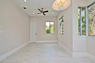 560 NW 12th St, Fort Lauderdale, FL 33311 - Photo 7