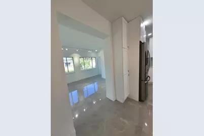 6041 SW 17th St, Miami, FL 33155 - Photo 5