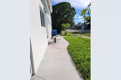 6041 SW 17th St, Miami, FL 33155 - Photo 23