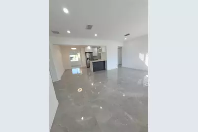 6041 SW 17th St, Miami, FL 33155 - Photo 3