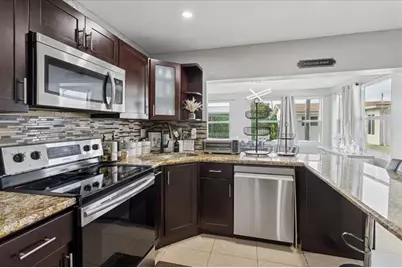 4805 NW 25th Ter, Fort Lauderdale, FL 33309 - Photo 13