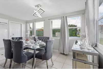 4805 NW 25th Ter, Fort Lauderdale, FL 33309 - Photo 5