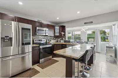 4805 NW 25th Ter, Fort Lauderdale, FL 33309 - Photo 11