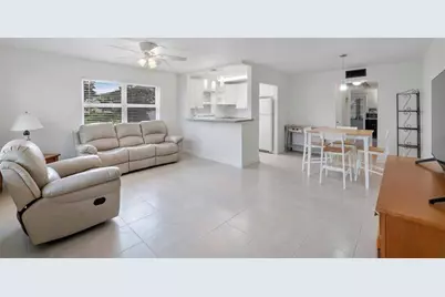 373  Tilford R, Unit #373, Deerfield Beach, FL 33442 - Photo 5