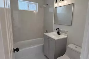 2000 Seminole Blvd, West Palm Beach, FL 33409 - Photo 7