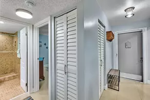 6020 NW 44th St, Lauderhill, FL 33319 - Photo 11