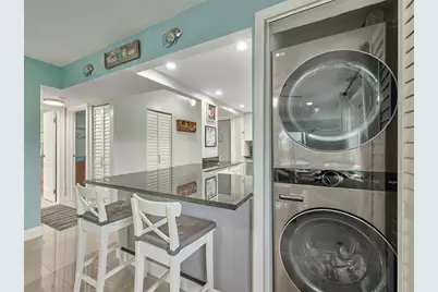 6020 NW 44th Street, Unit #401, Lauderhill, FL 33319 - Photo 5