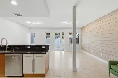 302 NE 8th Ave, Unit #0, Fort Lauderdale, FL 33301 - Photo 9