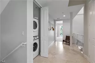 302 NE 8th Ave, Fort Lauderdale, FL 33301 - Photo 23