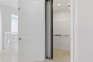 302 NE 8th Ave, Fort Lauderdale, FL 33301 - Photo 43