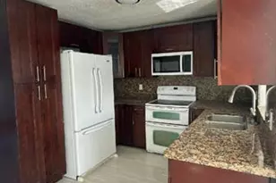 7430 Venetian St, Miramar, FL 33023 - Photo 7