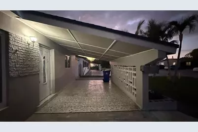 7430  Venetian St, Miramar, FL 33023 - Photo 15