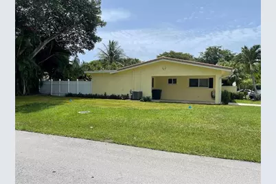 2728 NE 27th Ave, Lighthouse Point, FL 33064 - Photo 3