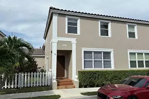 10535 NW 57th St, Coral Springs, FL 33076 - Photo 1