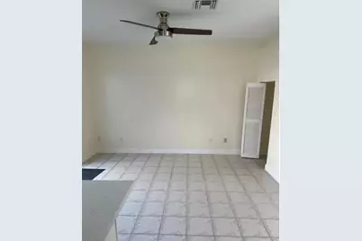 10535 NW 57th St, Coral Springs, FL 33076 - Photo 13