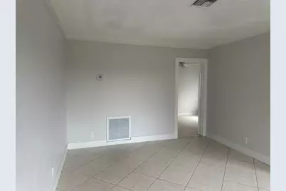 6109 SW 30th St, Unit #4, Miramar, FL 33023 - Photo 5